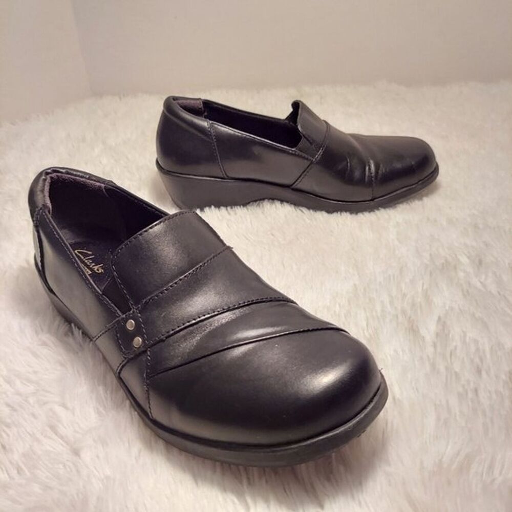 Clarks Collections Black Slip-On Women's Shoes, Size 7.5 M